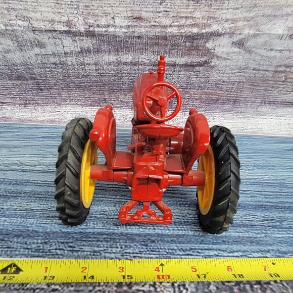 Vtg 1/16 scale Ertl Massey Harris model 44 diecast n/frontend tractor red/yellow - Picture 5 of 6